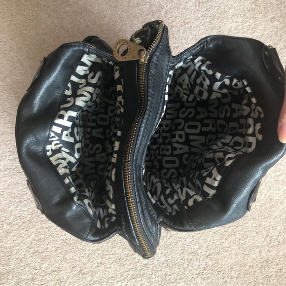 Marc by Marc Jacobs Totally Turnlock Teri Shoulder Bag - Picture 10 of 15